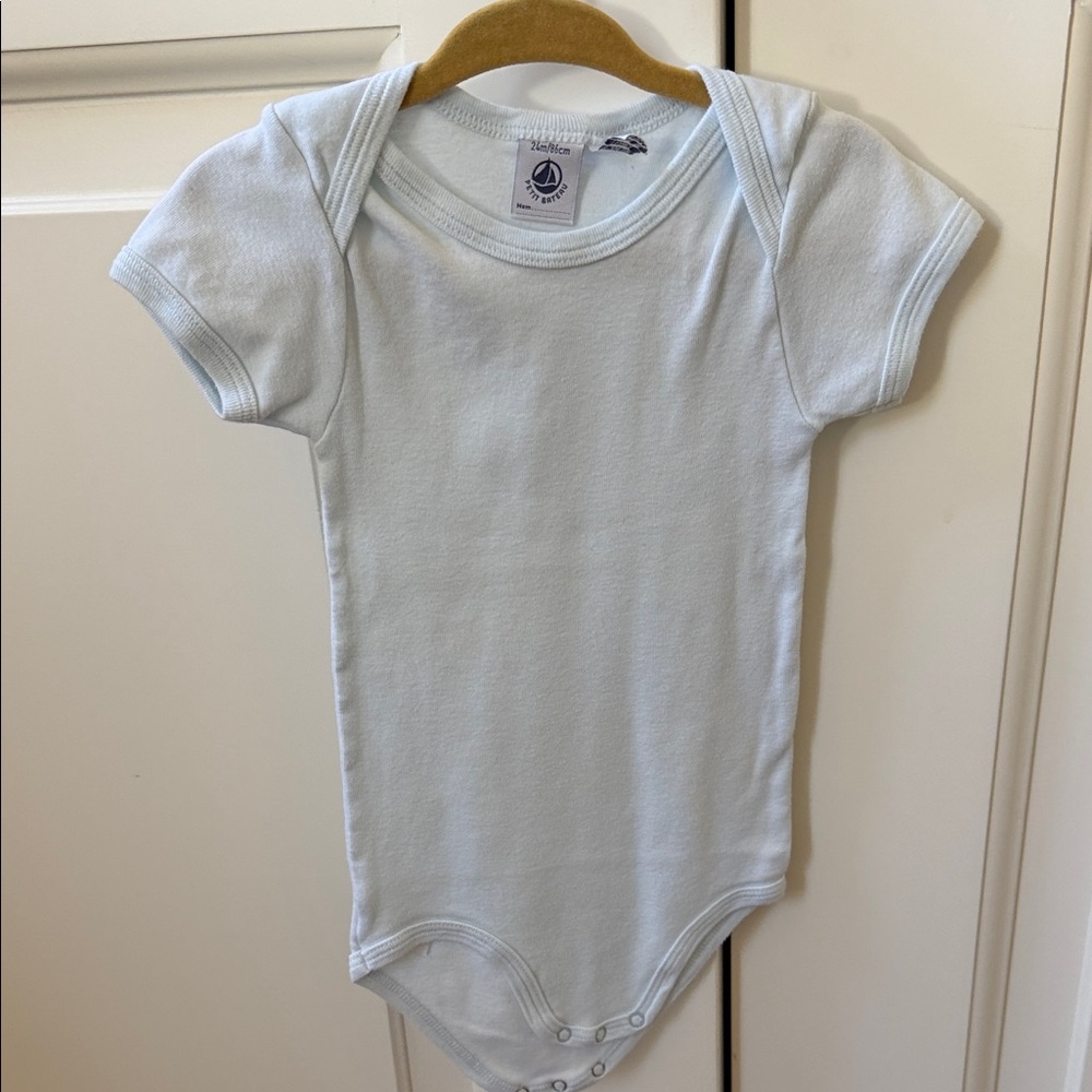 Petit Bateau Light Blue Short-Sleeve Baby Bodysuit - size 18-24 months